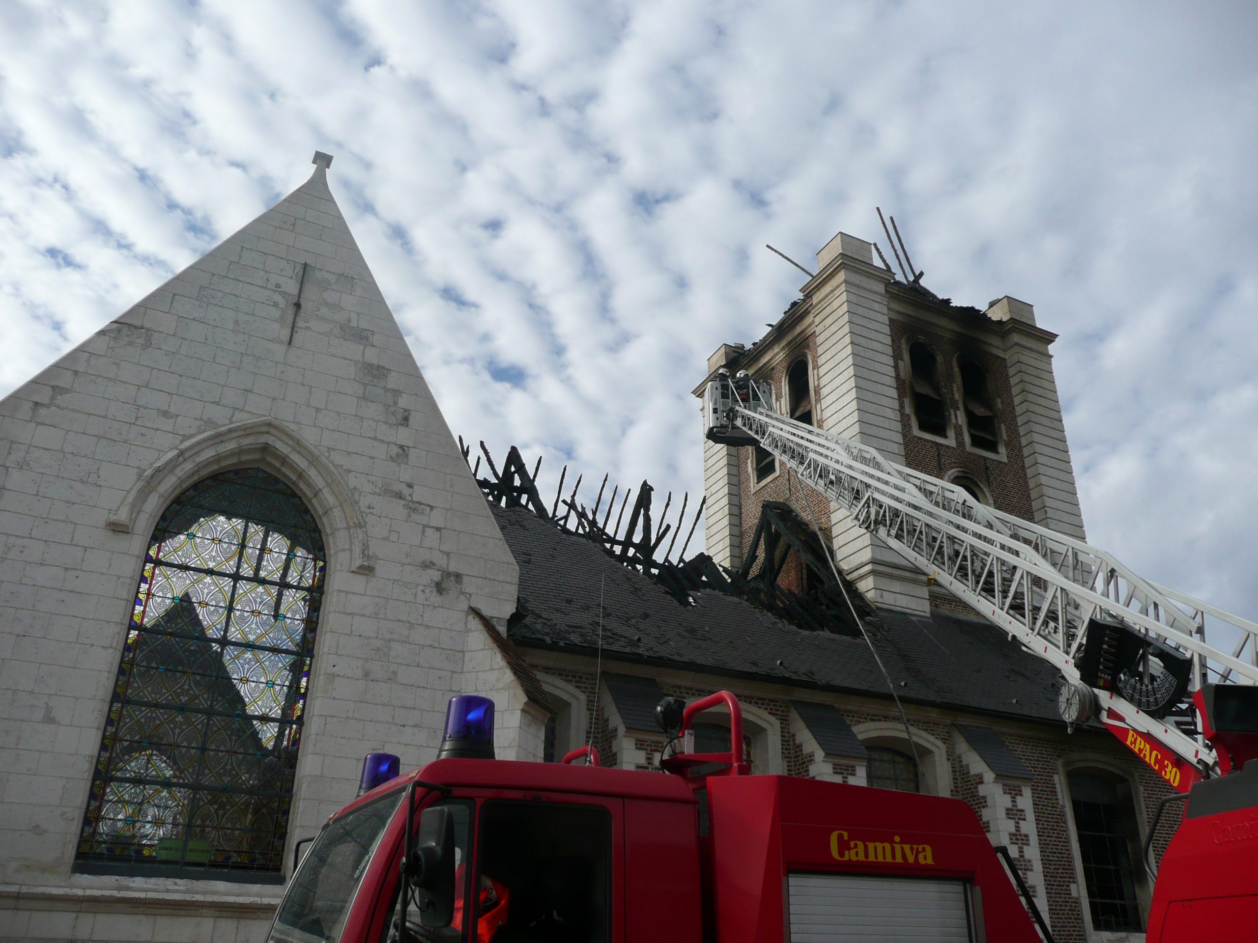 Eglise incendie